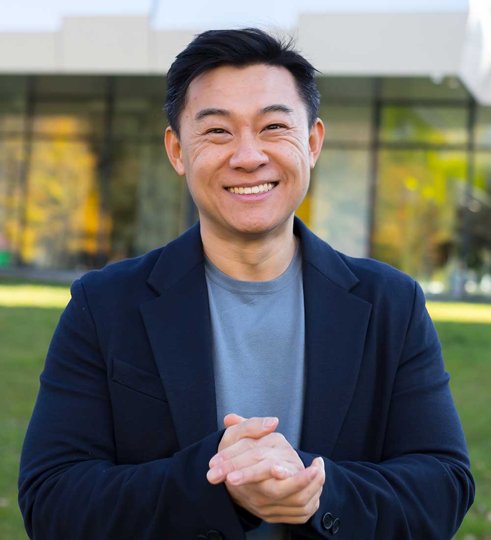 About Us 2 David Anderson